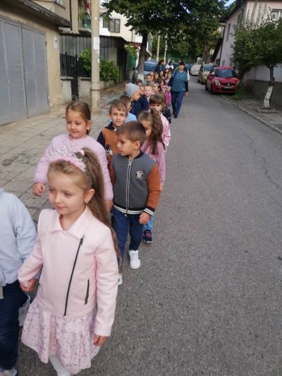 "Спазвам правилата " 17