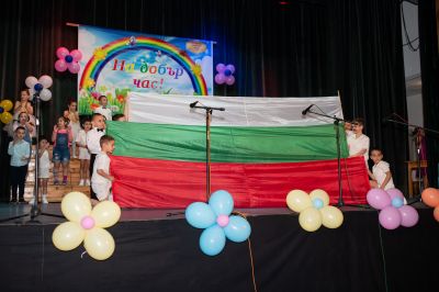 На добър час, випуск 2024! 3
