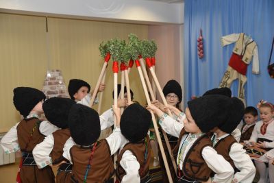 Коледа е! 7